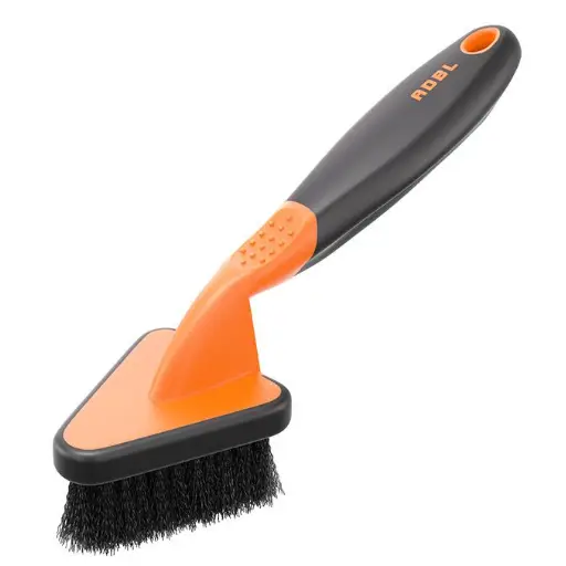 ADBL TIRE BRUSH – specjalna szczotka do mycia opon Nowość