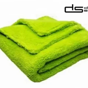 Rabat Mikrofibra GREEN PLUSH 800gsm 40x40cm – bardzo miękka i delikatna mikrofibra do docierania wosków, sealentów i QD