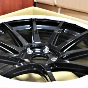 Niska cena Felga Japan Racing JR11 19" 9,5J ET35 5x114,3 Glossy Black