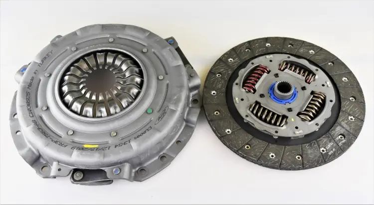 Sprzęgło zestaw tarcza + docisk Ford Mustang 2015-2017 / 5.0 V8 GT manual / 2173884 / FR3P-7B546-AC / FR3Z-7B546-F Zamów dziś