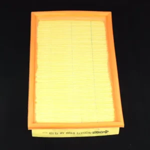 Filtr powietrza Fiesta 1999 - 1902 1,25 16v 1102766 Promocja