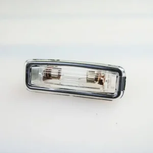 Lampka tablicy rejestracyjnej Ford Focus MK1 / 1109489 / XS4X-13550-AB Zamów dziś