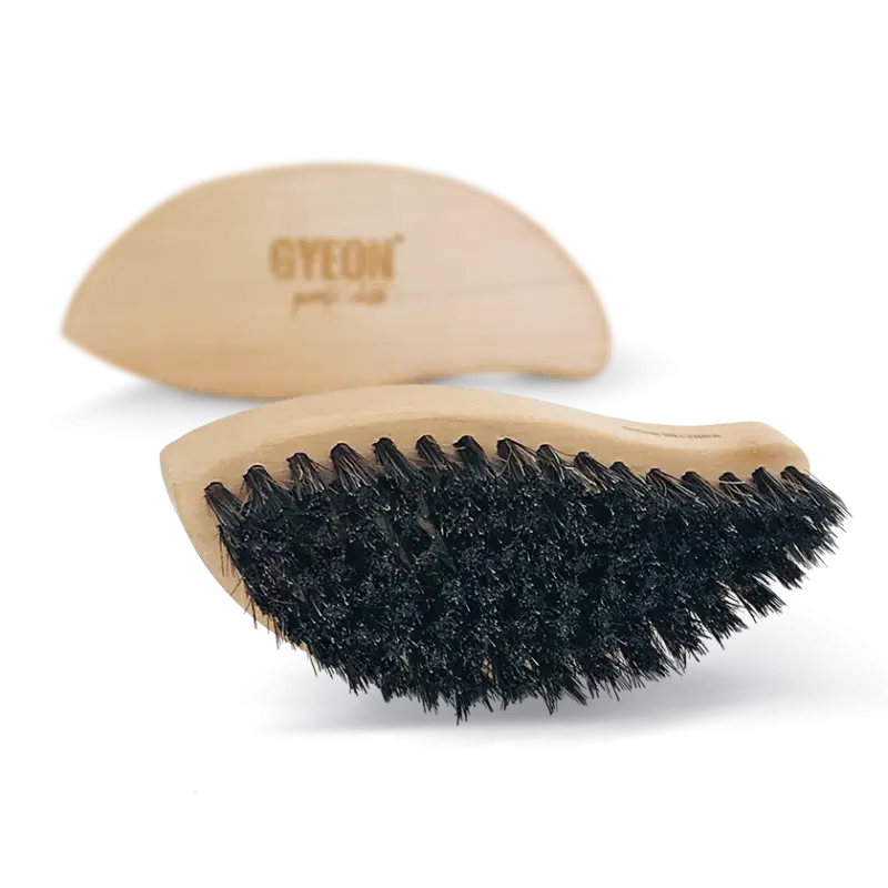 Promocja Gyeon Q2M LeatherBrush - szczoteczka do czyszczenia skóry